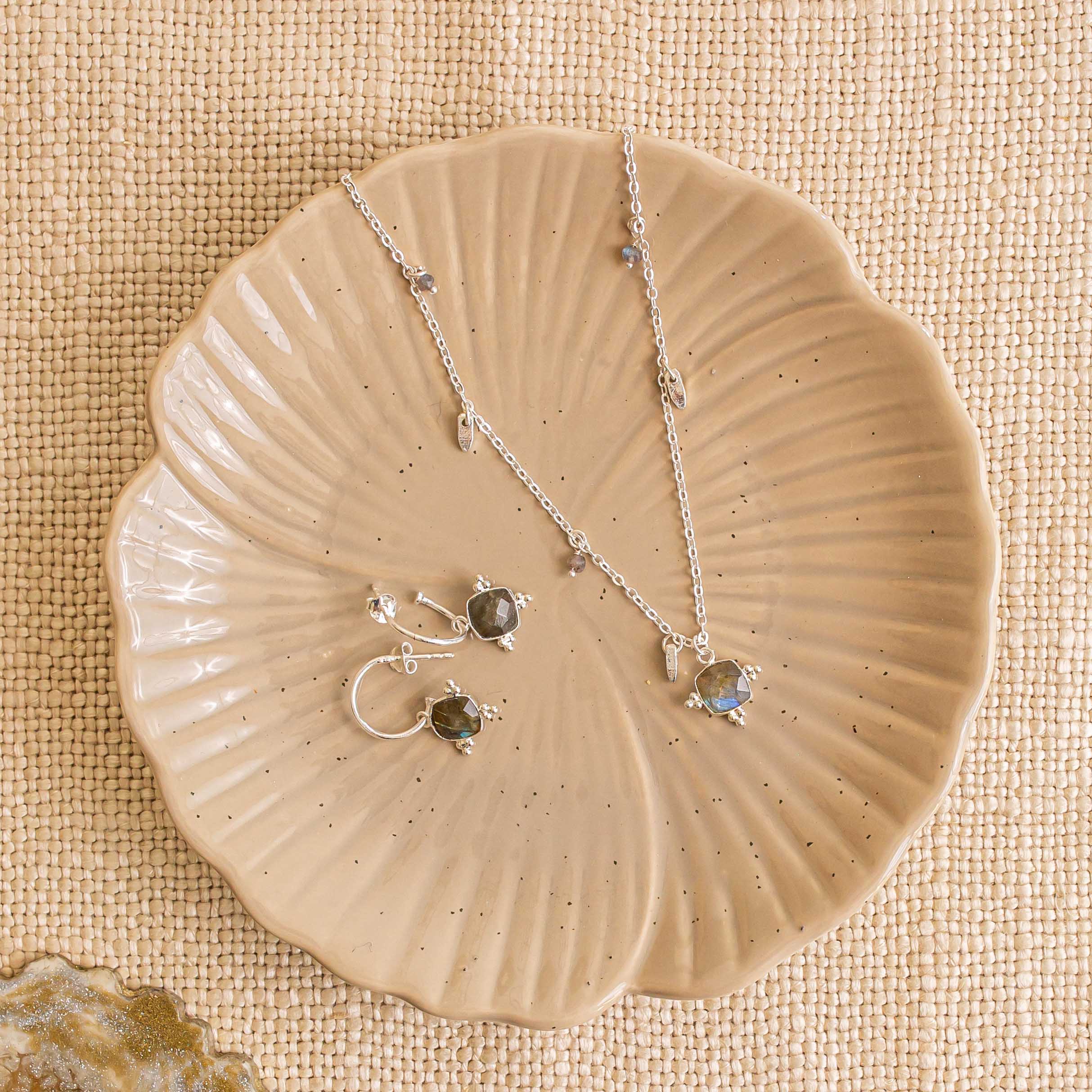 Asia Silver Labradorite Earrings - Image 4