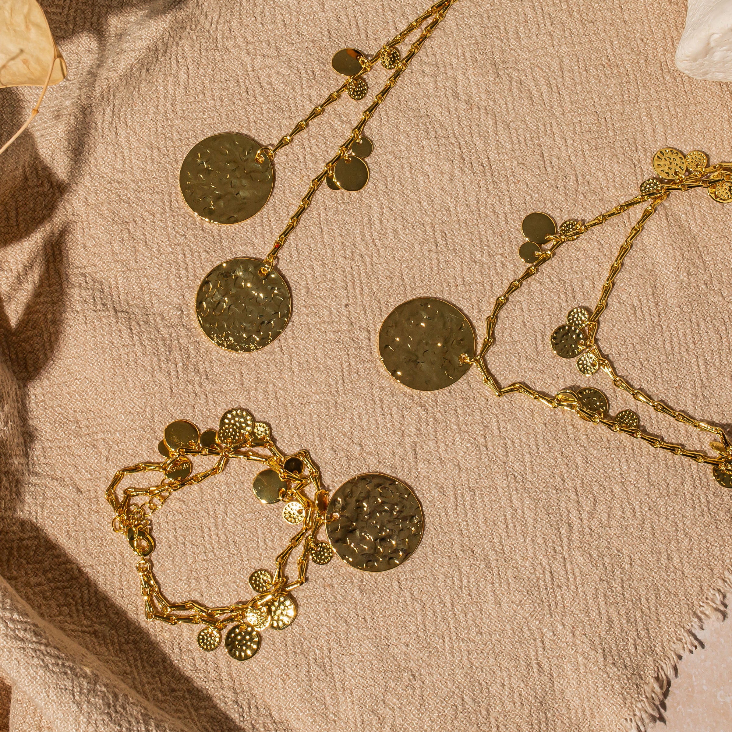Aurora Gold Necklace - Image 3
