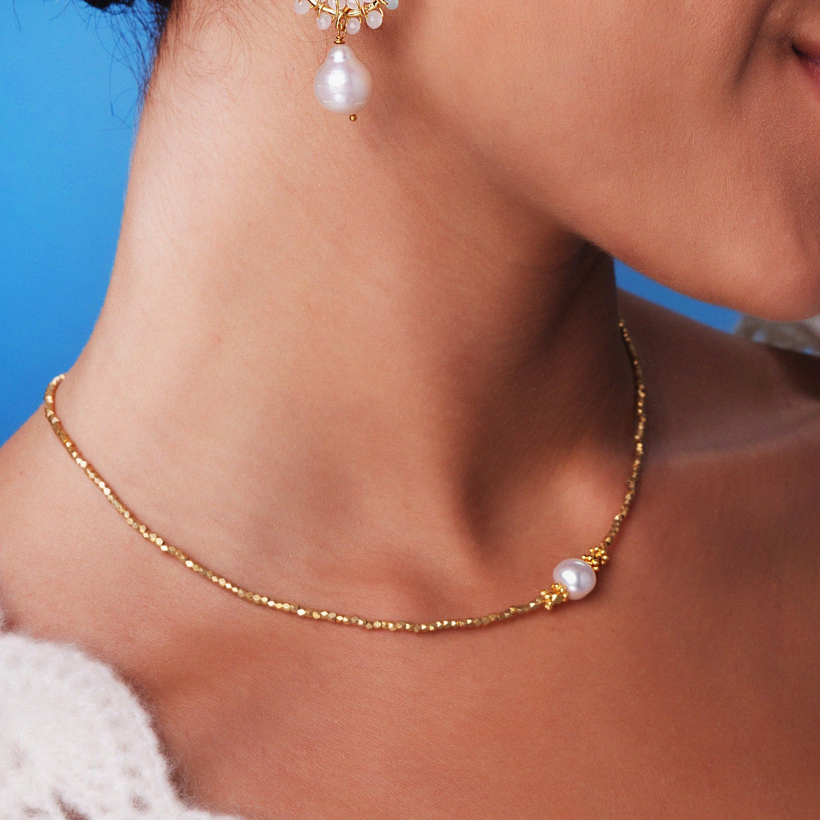 Bluebell Choker Necklace Freshwater Pearl - Image 4