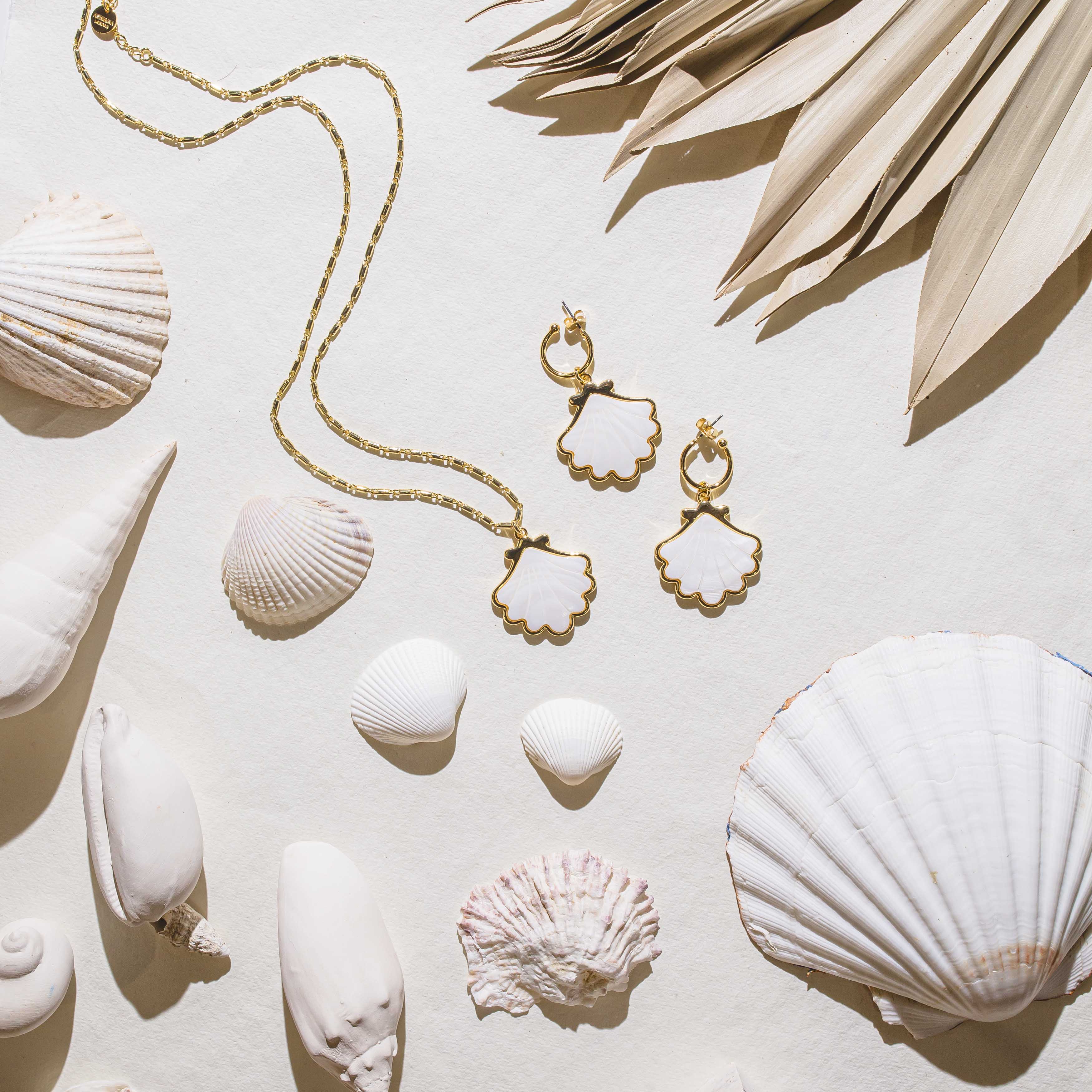 Clam Chowder Earrings White - Image 5