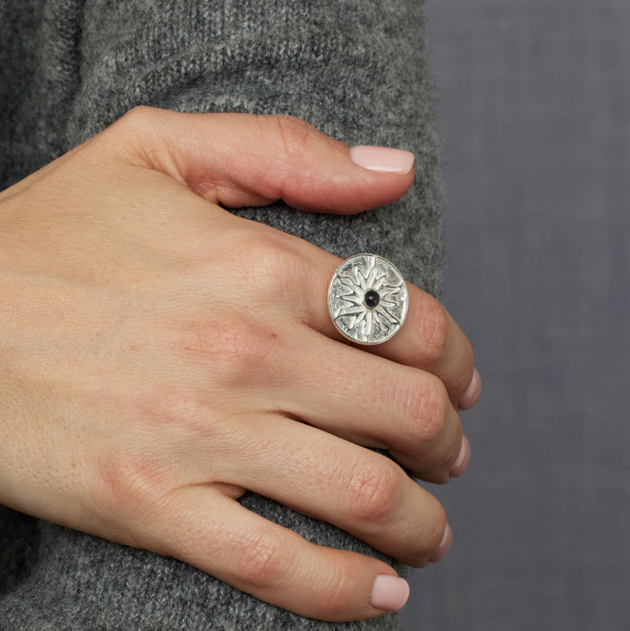 Corfu Silver Sunburst Coin Ring - Image 2