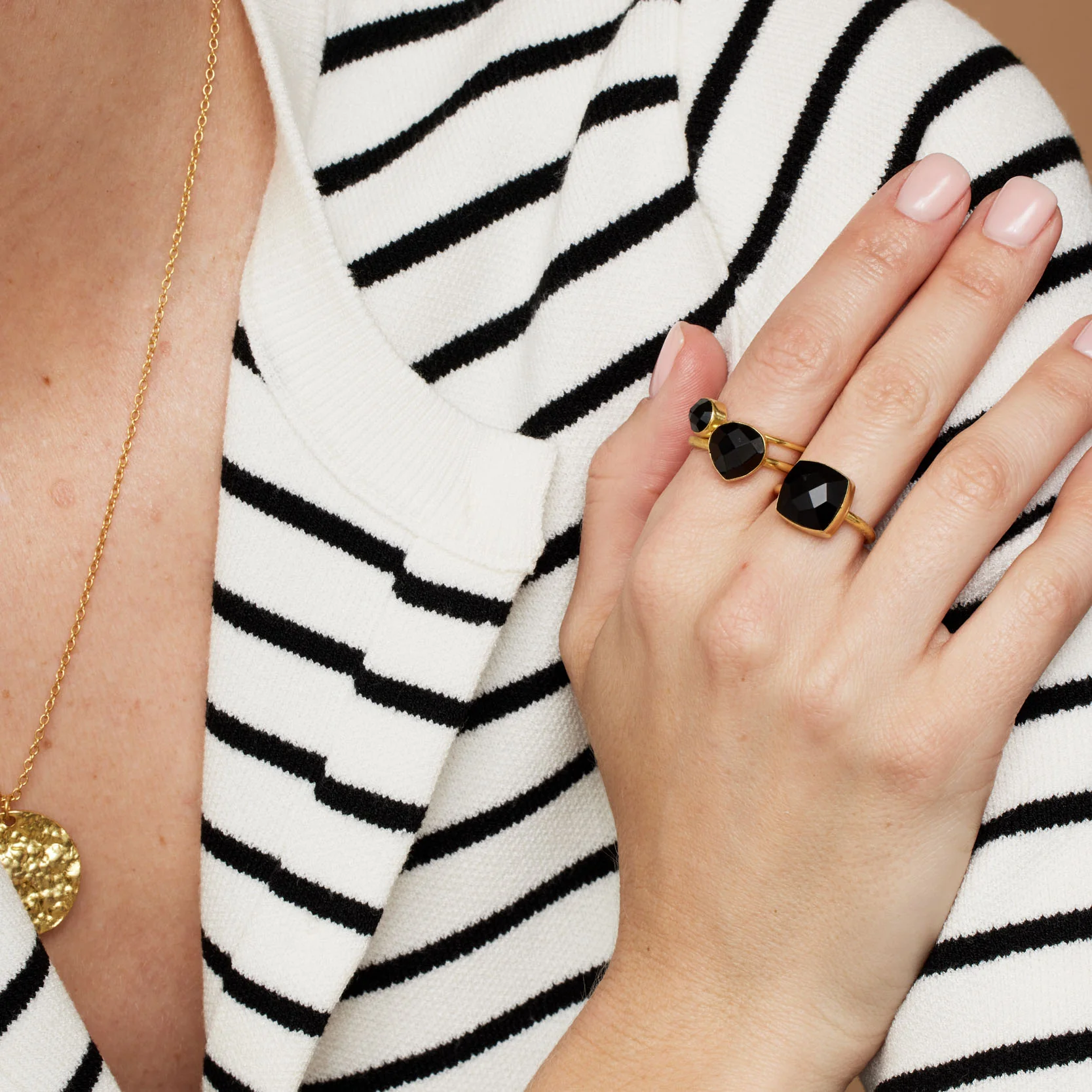 Dotty Black Onyx Ring - Image 3