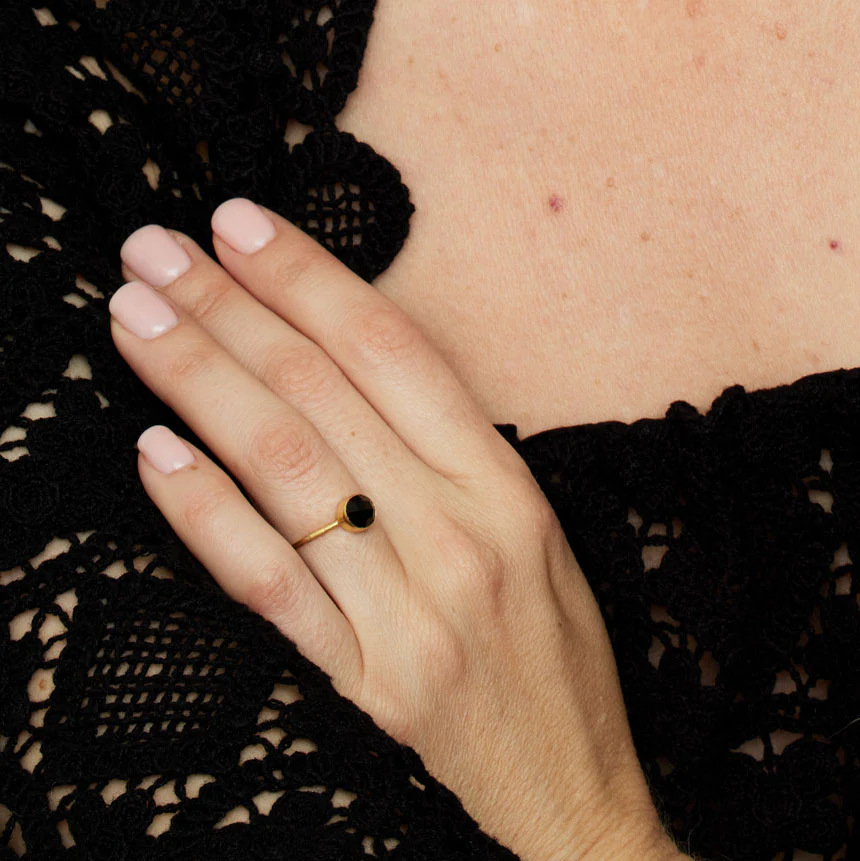 Dotty Black Onyx Ring - Image 2