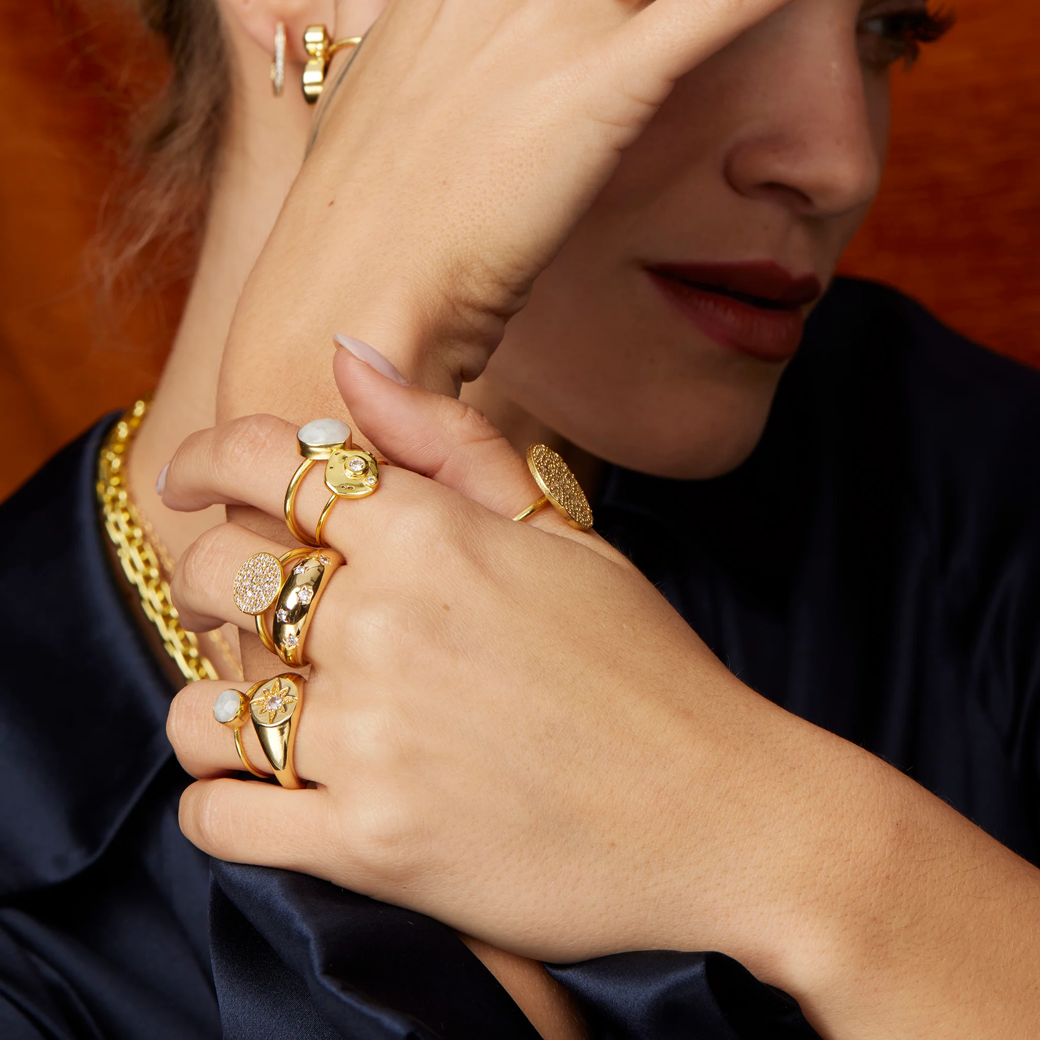 Dotty Moonstone Ring - Image 4