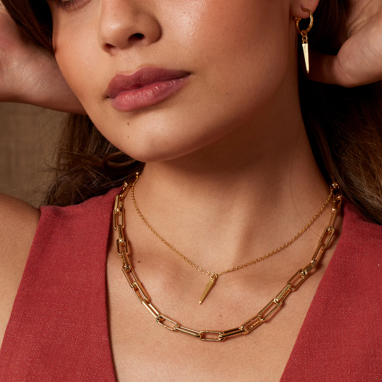 Erin Gold Chain Necklace - Image 3