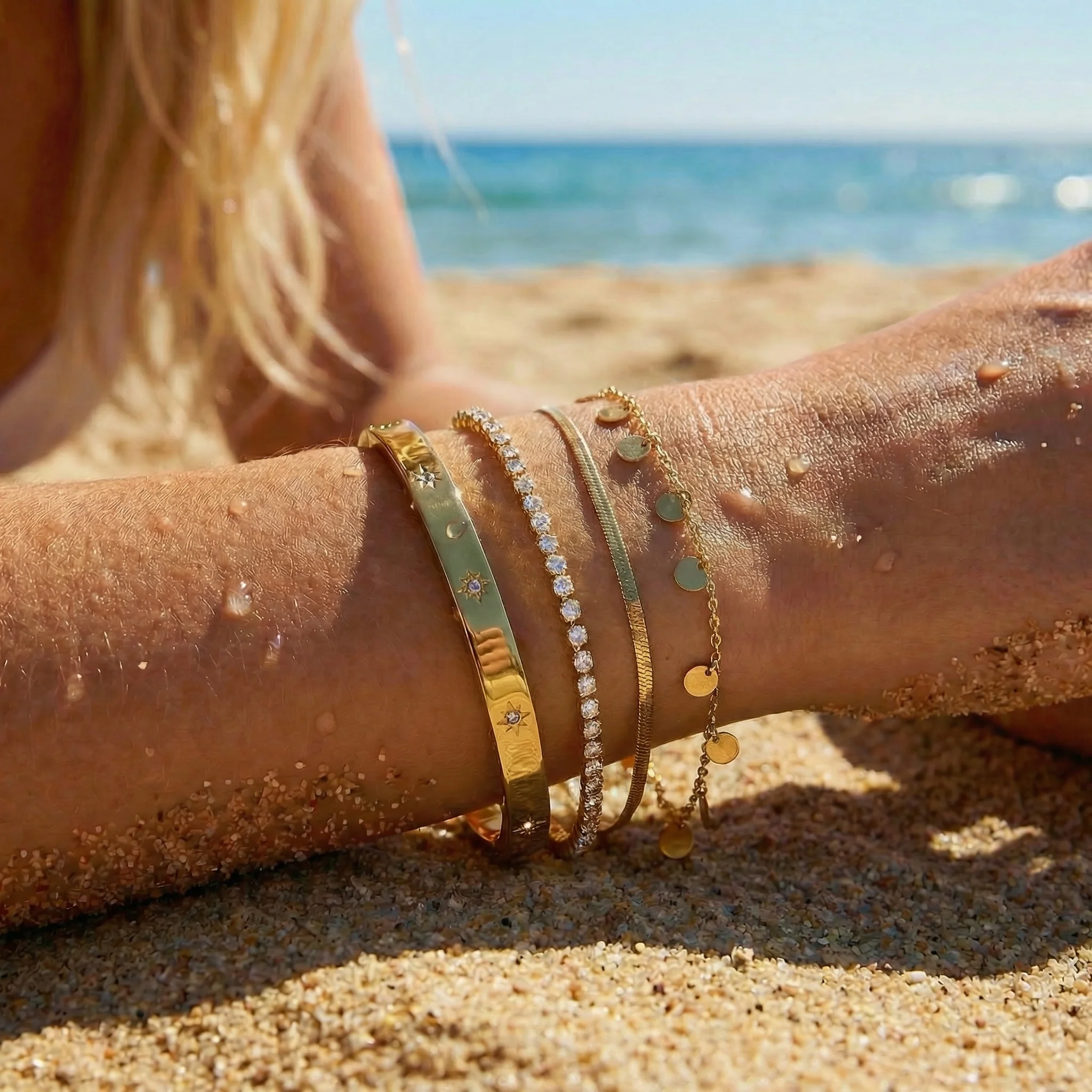 Rae Star Gold Solid Bangle - Image 2