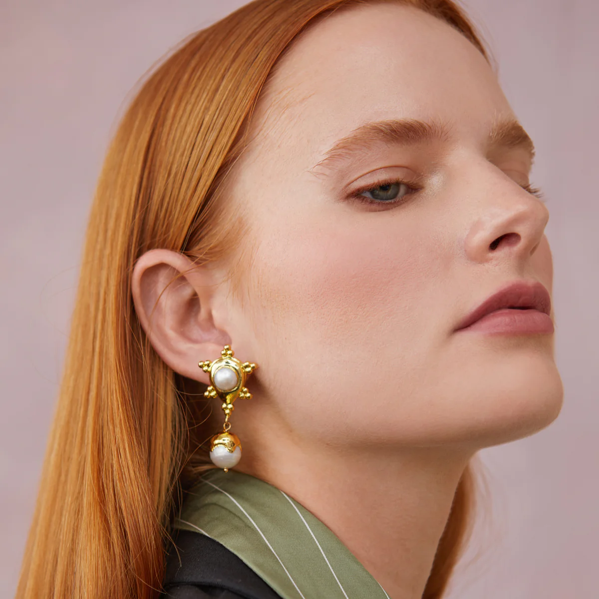 Hestia Pearl Earrings - Image 2