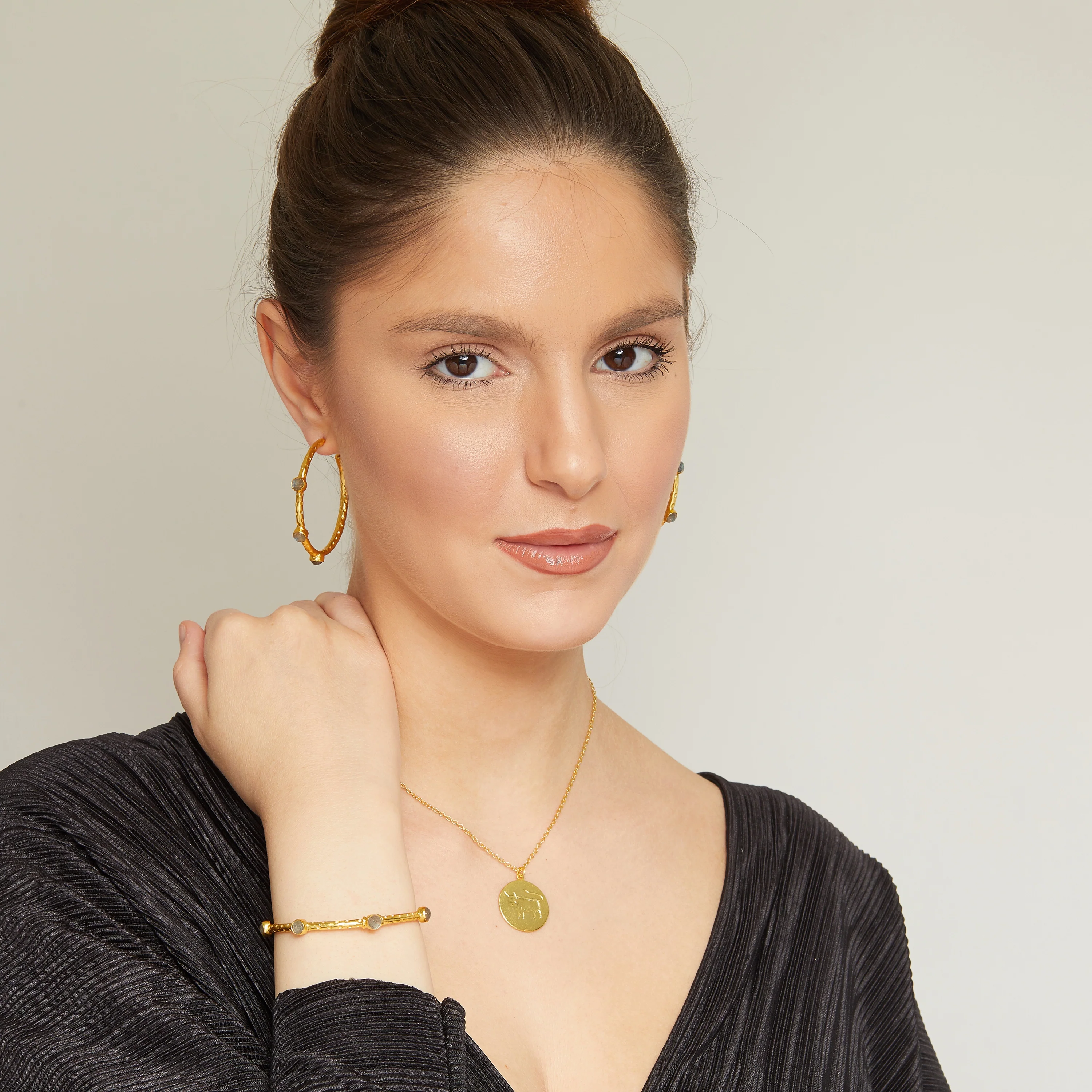 Jerez Bull Talisman Necklace - Image 2