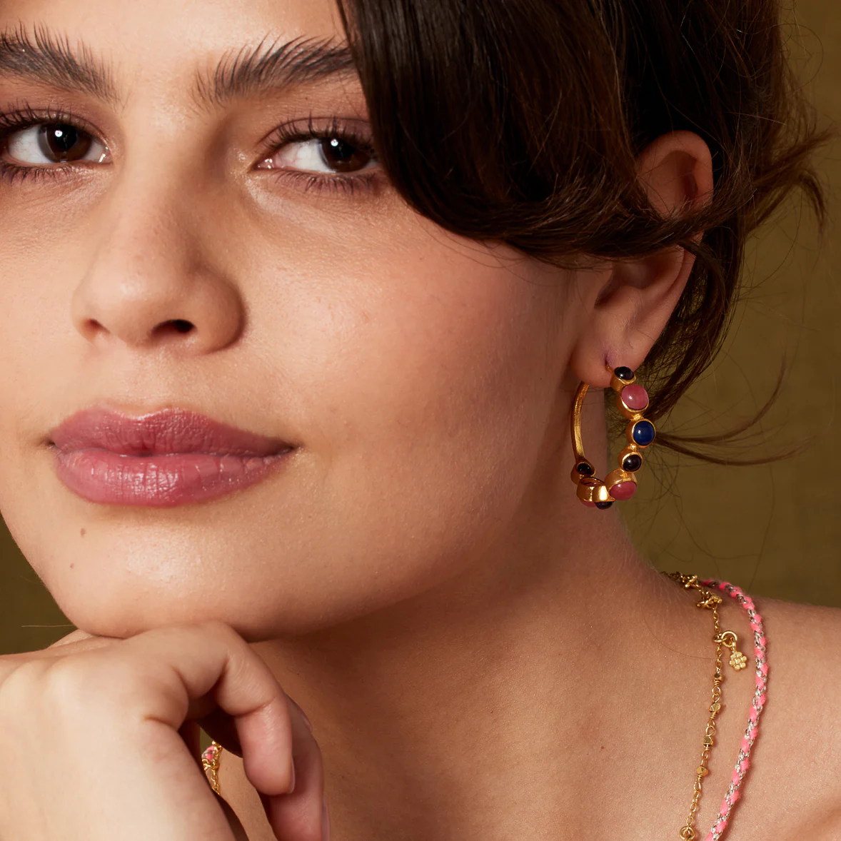 Linden Hoop Earrings Pink - Image 2