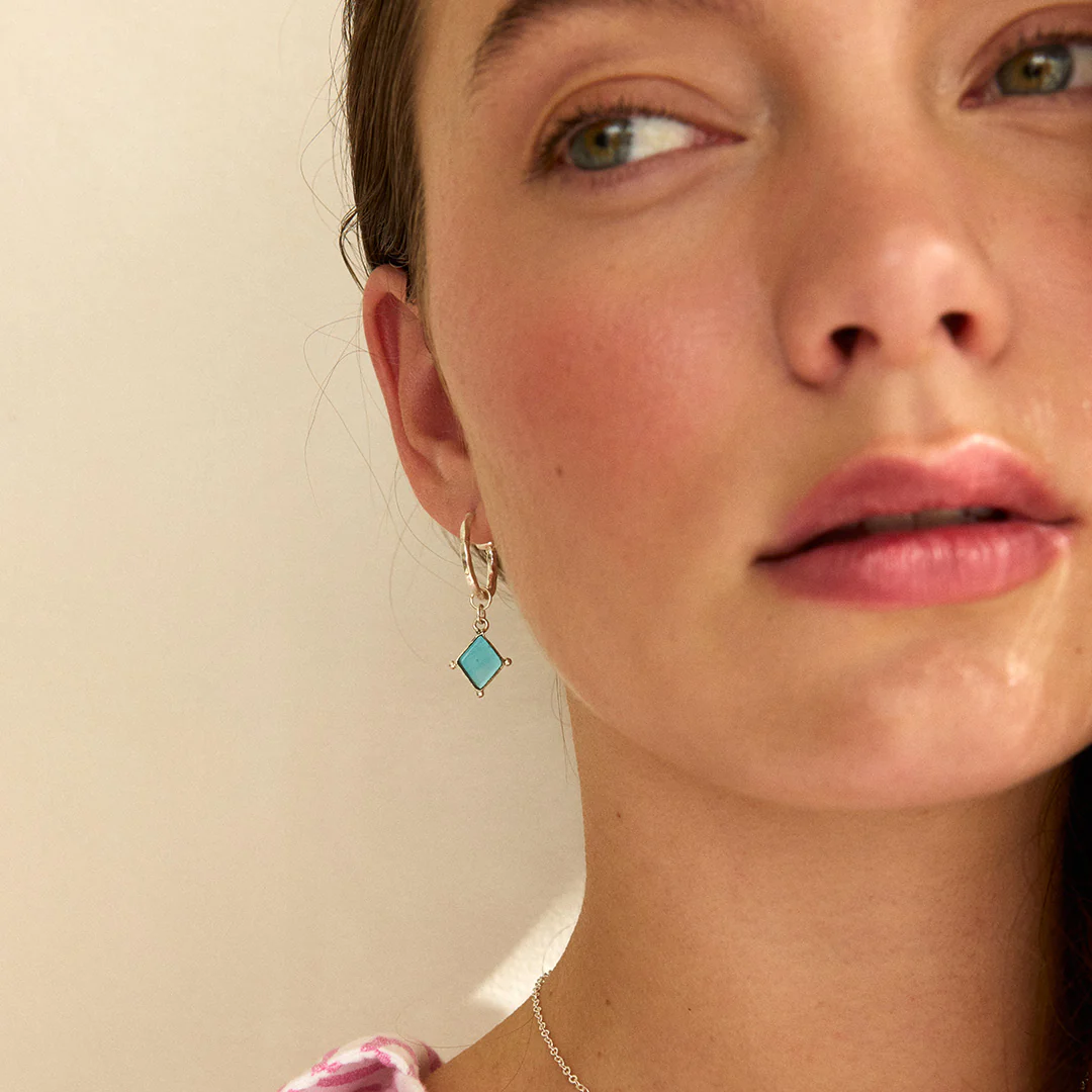 Lyra Hoop Earrings TOPAZ SILVER - Image 2