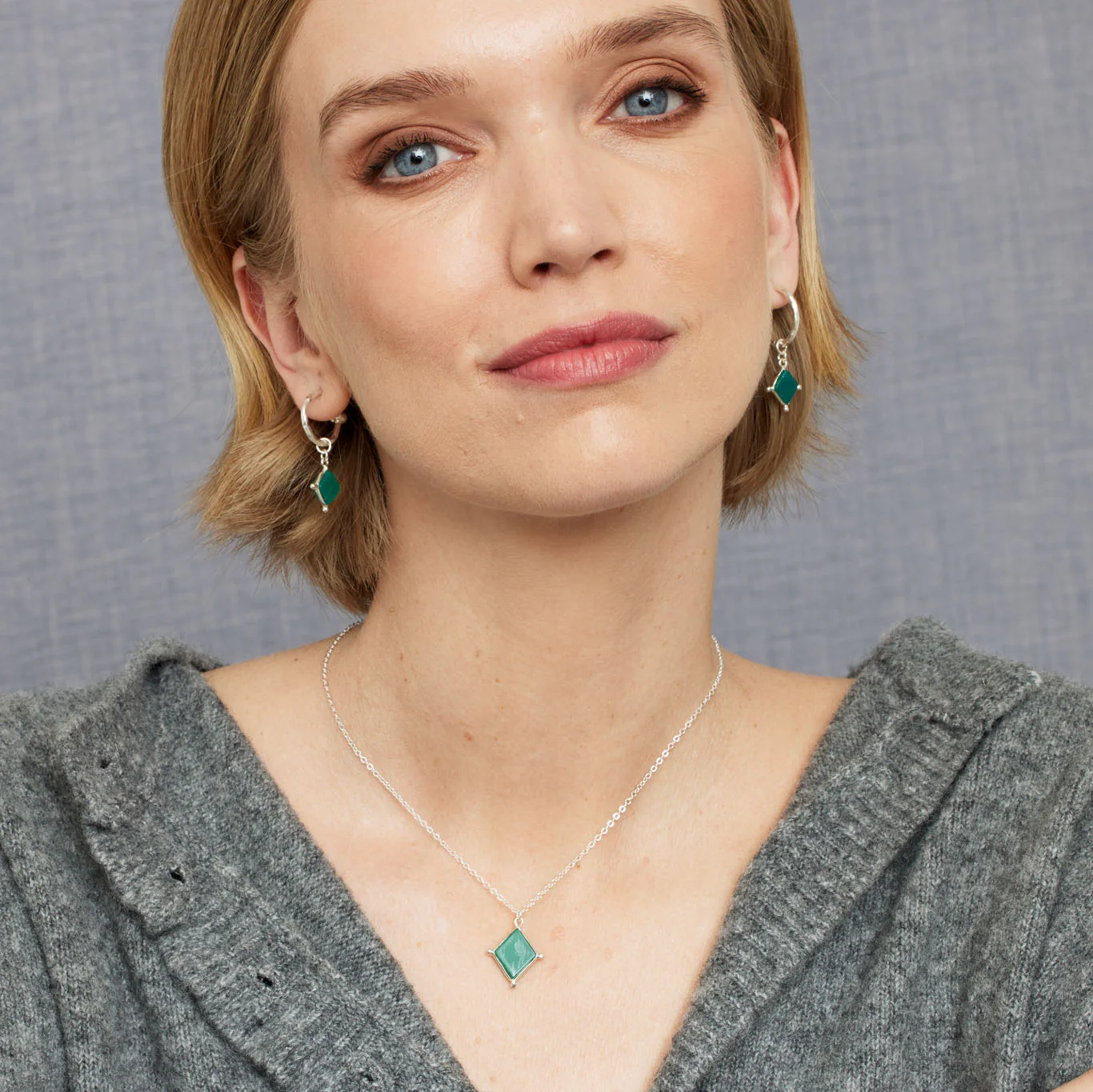 Lyra Silver Green Onyx Necklace - Image 3