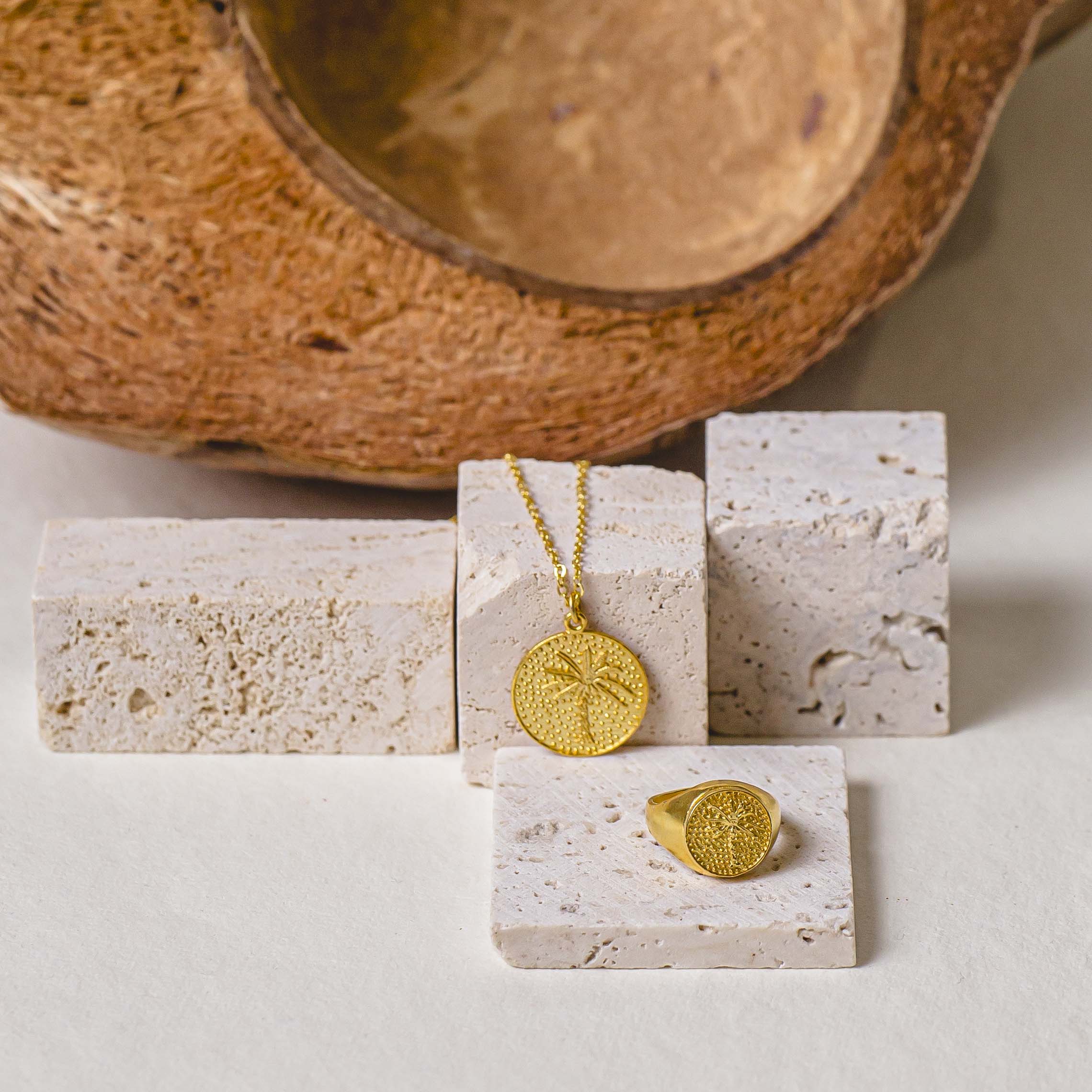 Maui Palm Necklace - Image 5