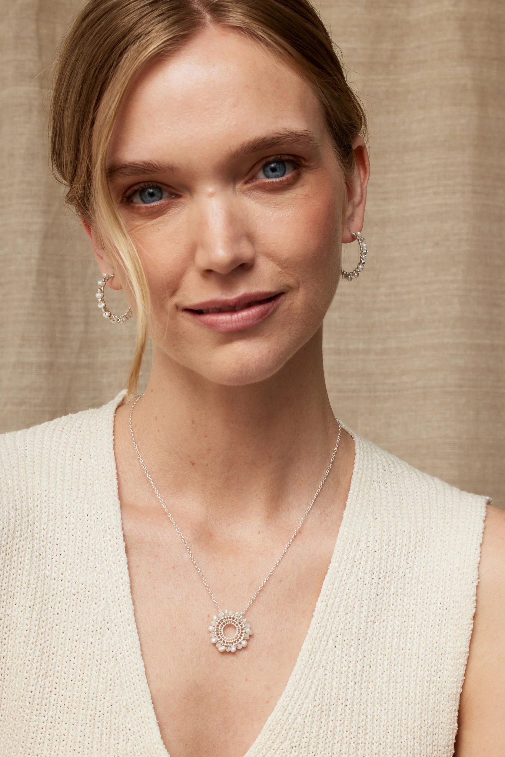 Nelly Silver Pearl Necklace - Image 2