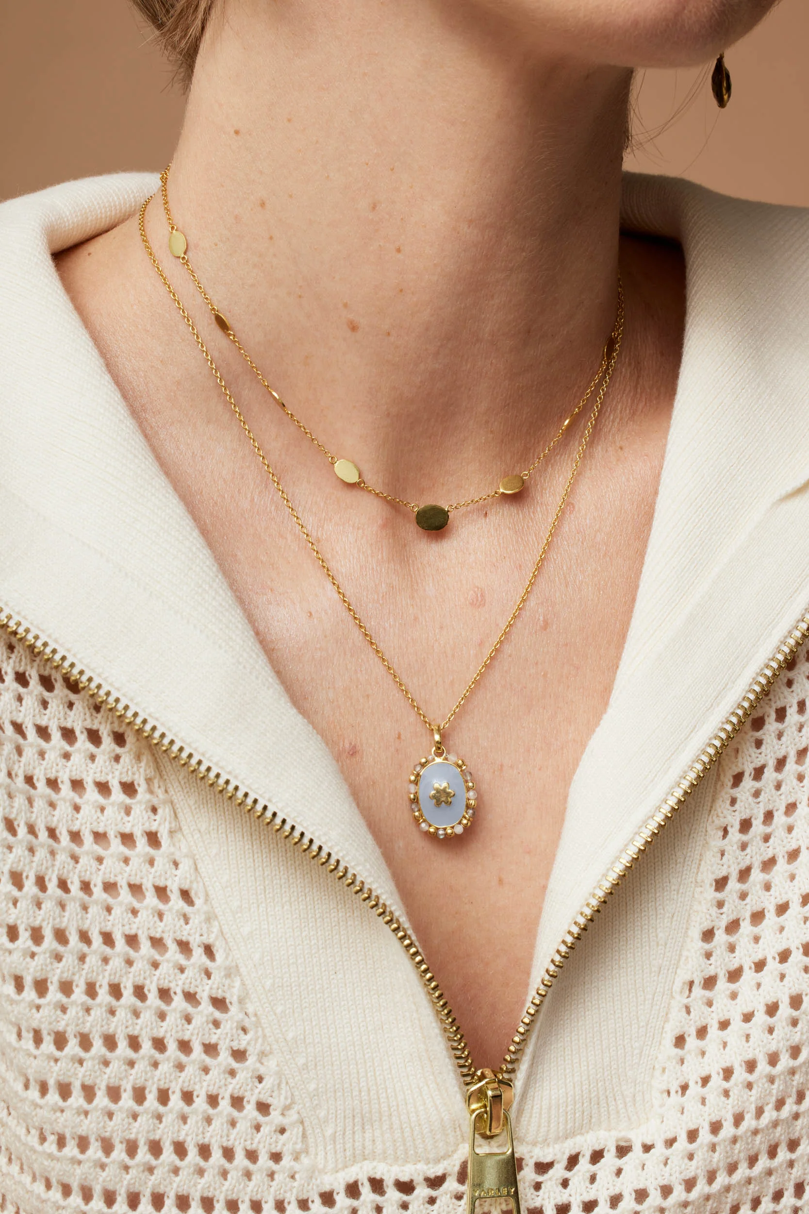 Newport Grey Star Pendant Necklace - Image 3