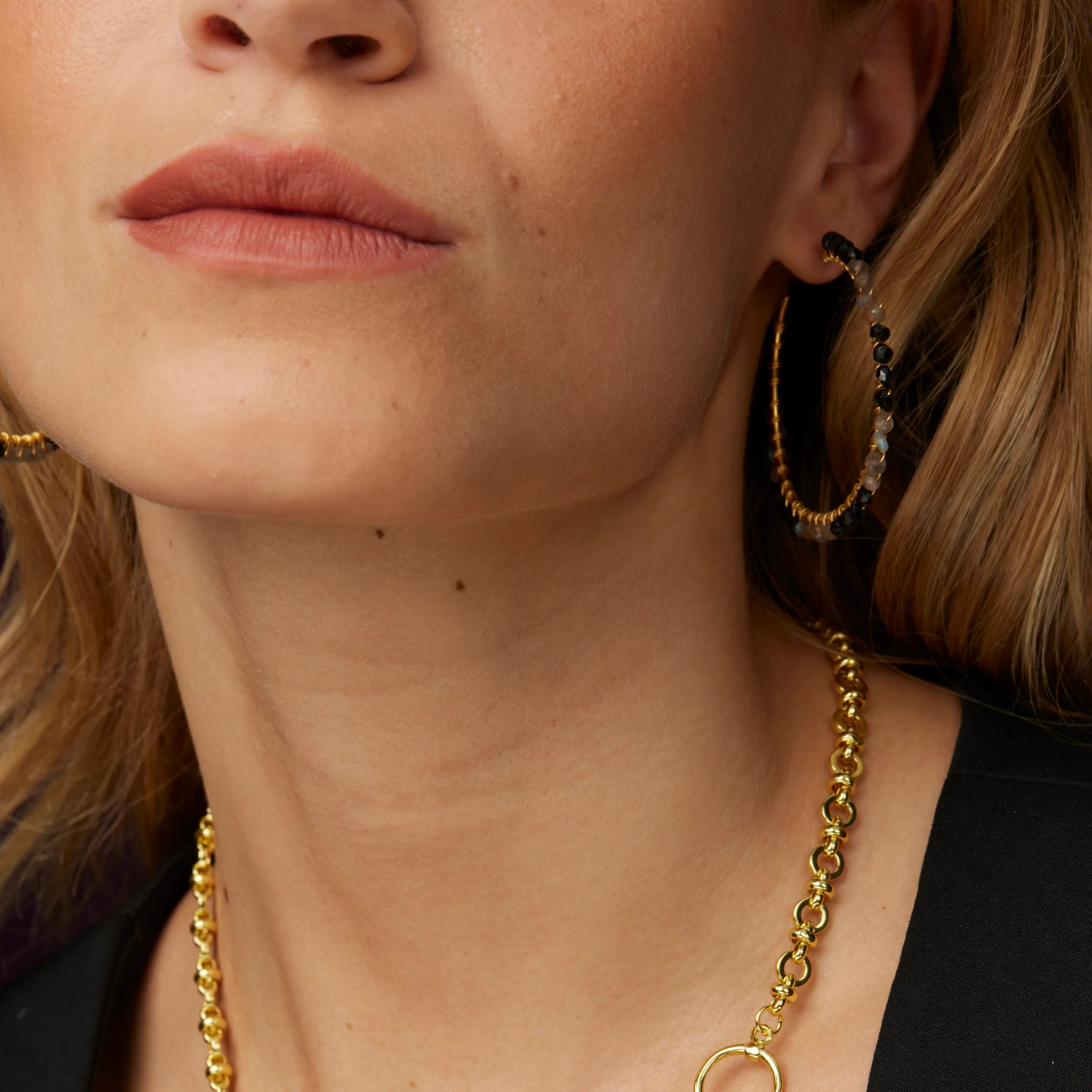 Parker Hoop Earrings Black & Grey - Image 3