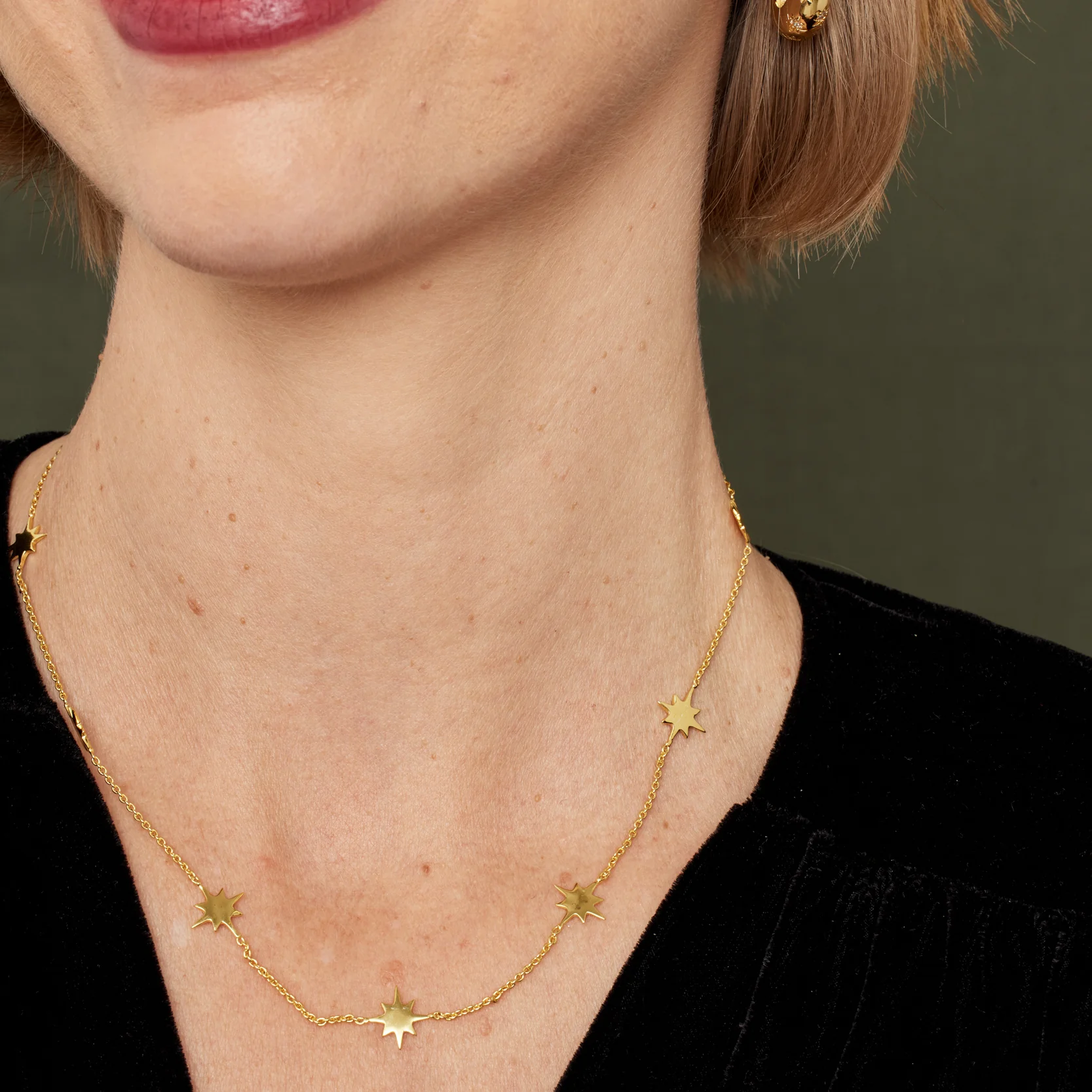 Sara Gold Star Necklace - Image 2