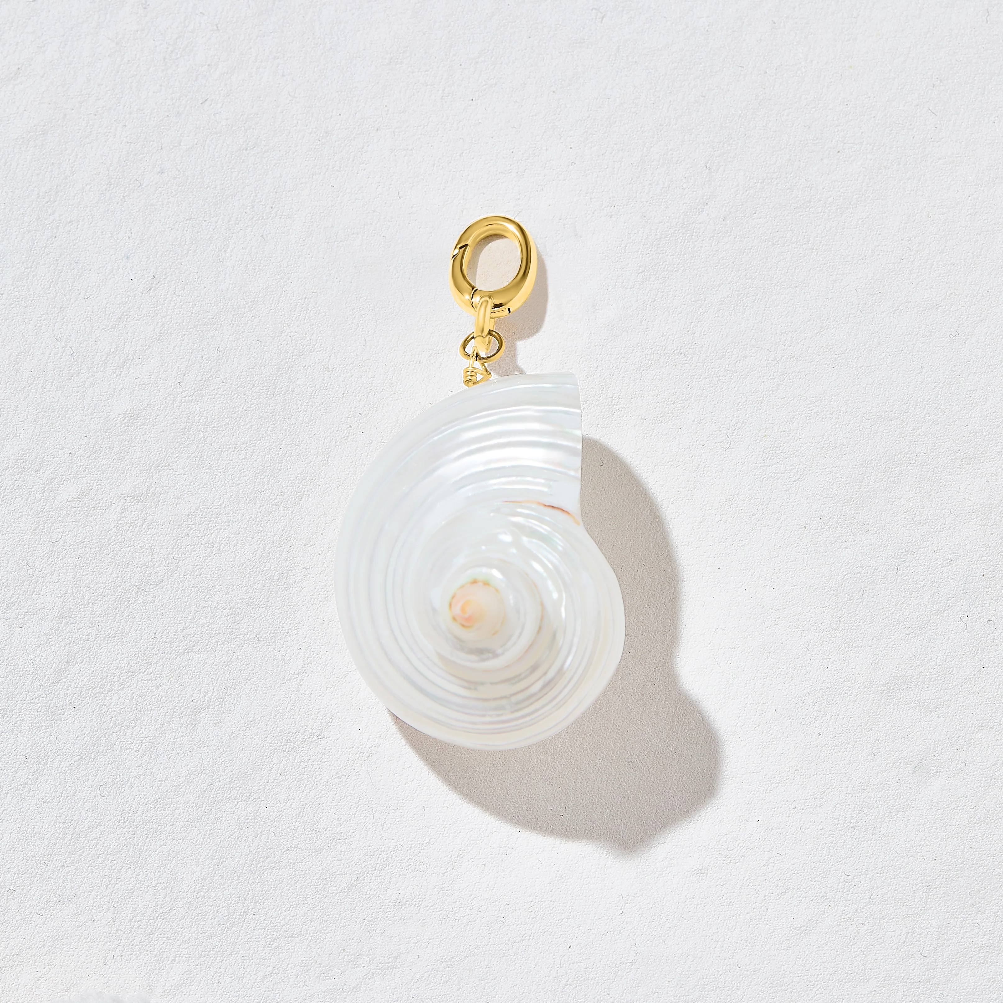 Spirali Shell Charm