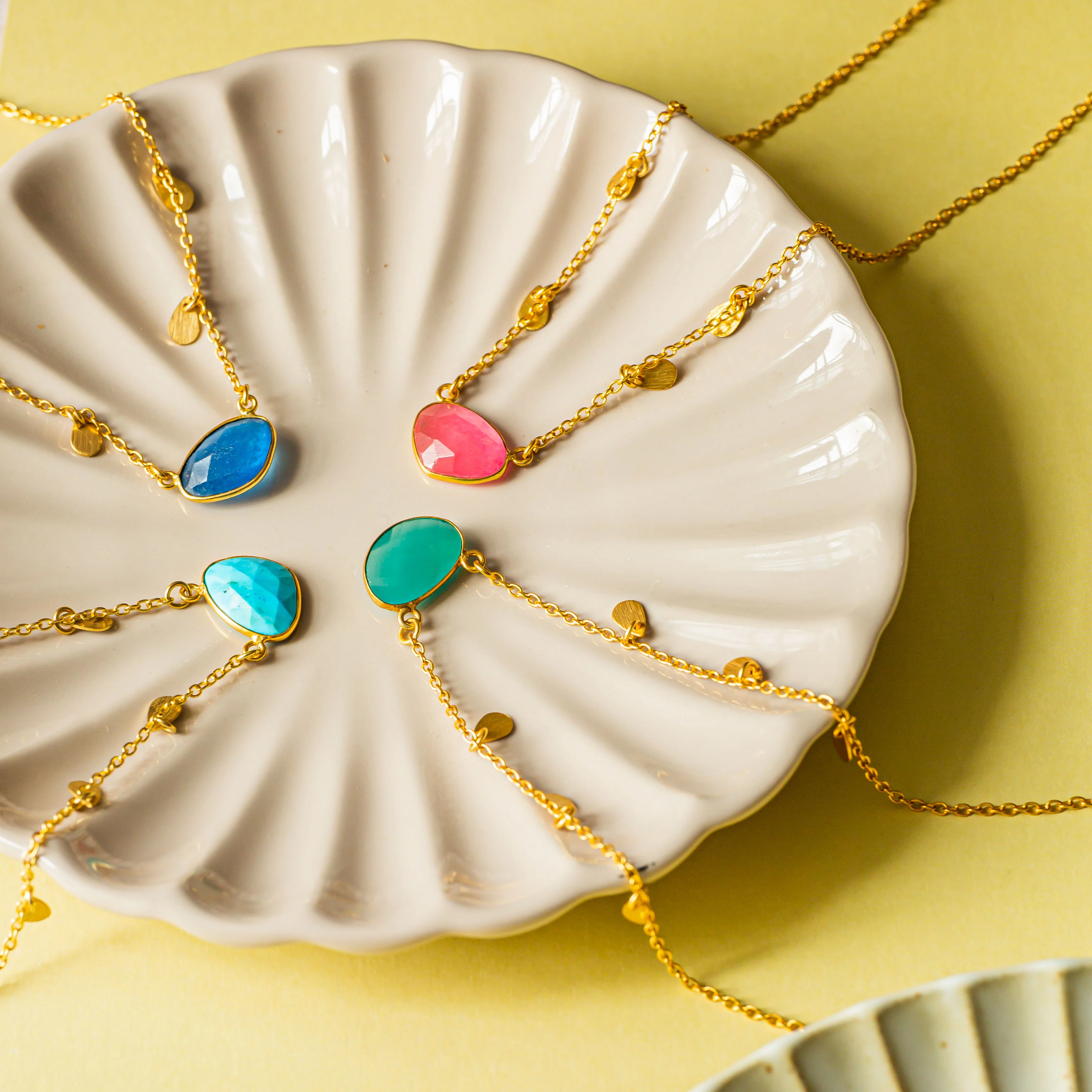 Summer Necklace Pink Jade - Image 3