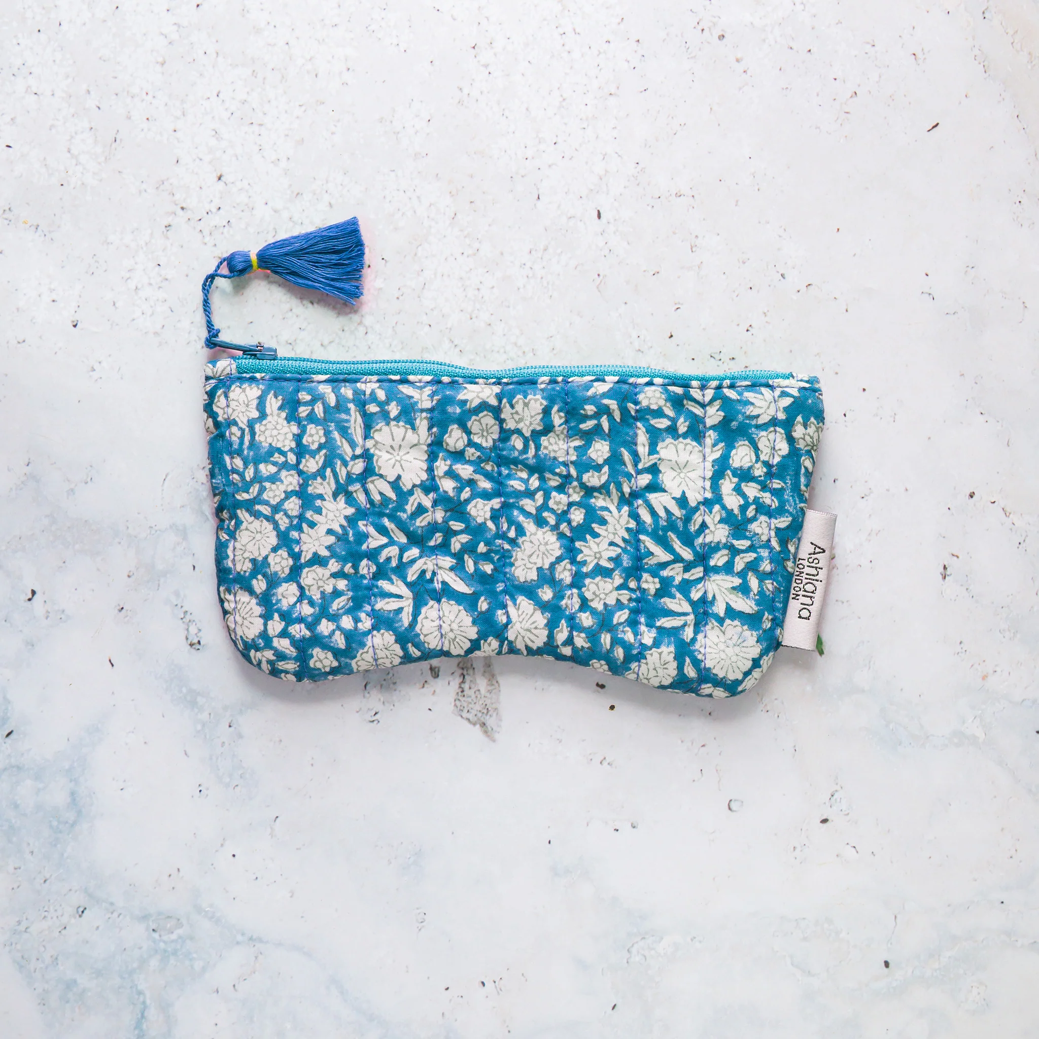 The Essential Glasses Case - Image 2