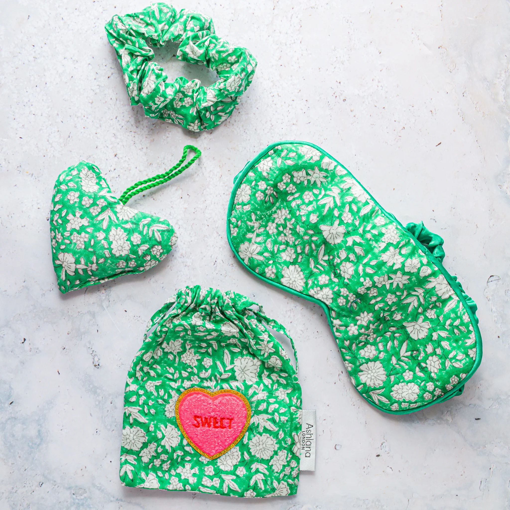 The Sweet Dreams Sleep Set - Image 4