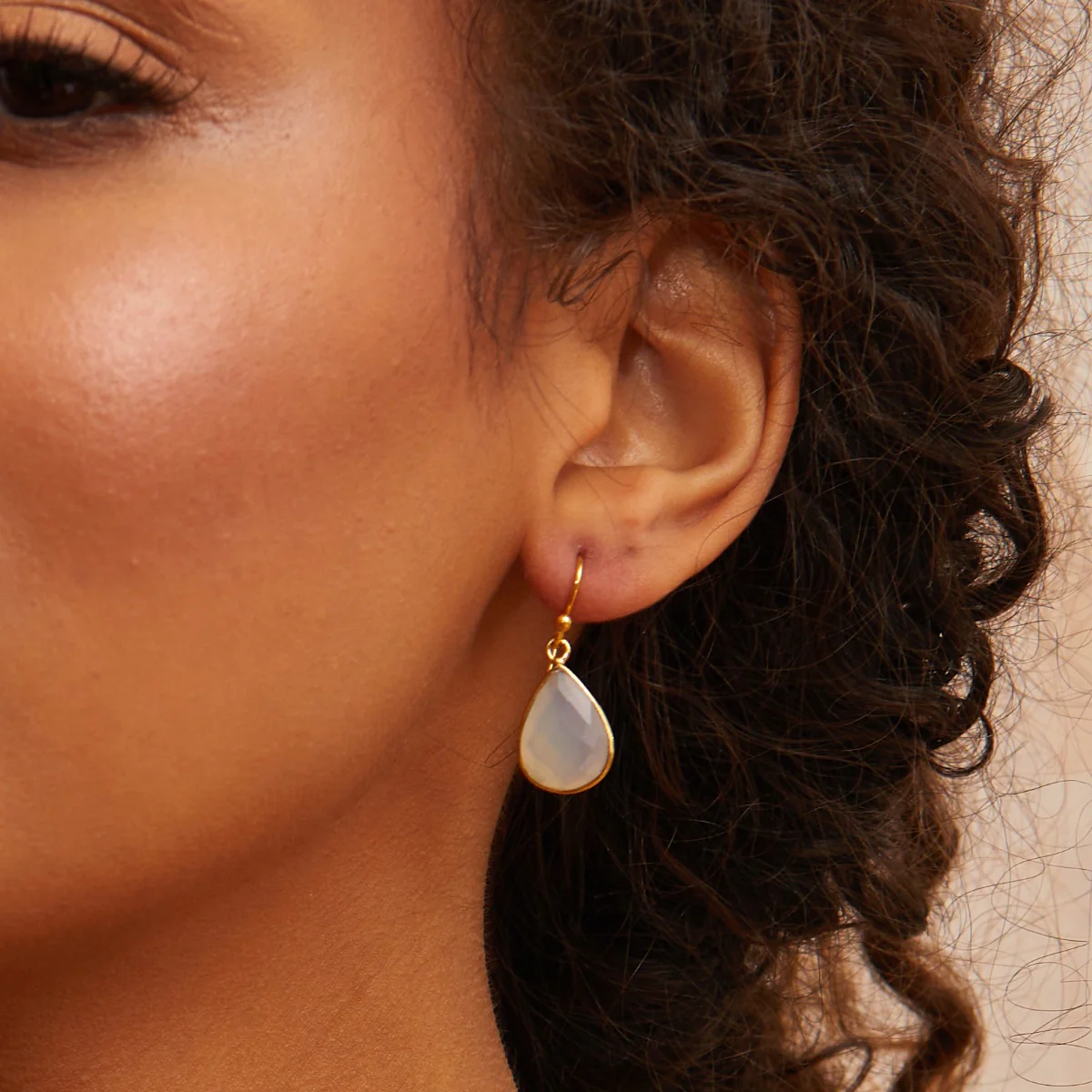 Ava White Chalcedony Earrings - Image 3